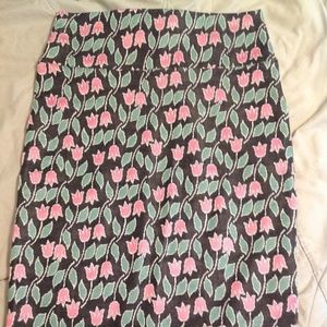 NWOT Lularoe Cassie Floral Skirt